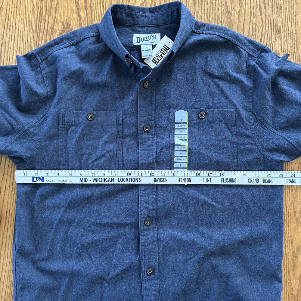 Duluth Free Swinging Flannel Cotton Shirt + Plaid Button Down Mens Medium - Picture 6 of 8